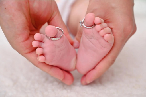 宁德宝宝肚脐凸起怎么回事